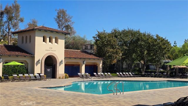 11 Carmichael, Irvine, CA 92602