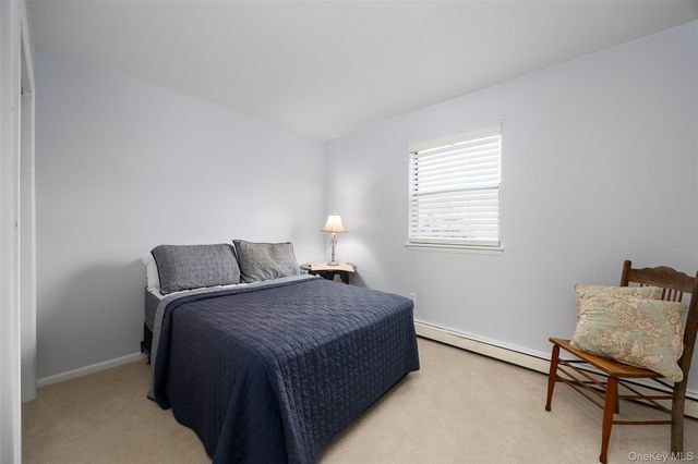 6 Yew Court A, Fishkill, NY 12524