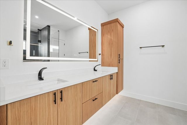 1825 Pollard Street, Dallas, TX 75208