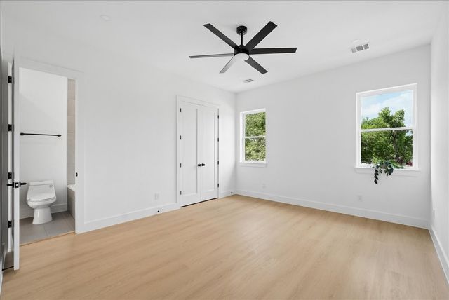 1825 Pollard Street, Dallas, TX 75208