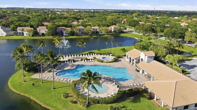 10790 NW 14th St 184, Plantation, FL 33322