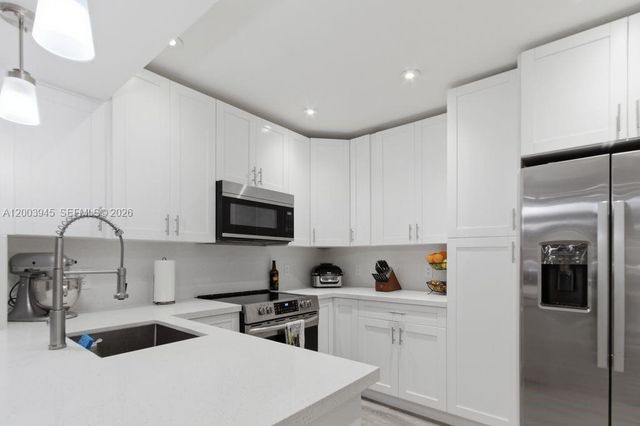 10790 NW 14th St 184, Plantation, FL 33322