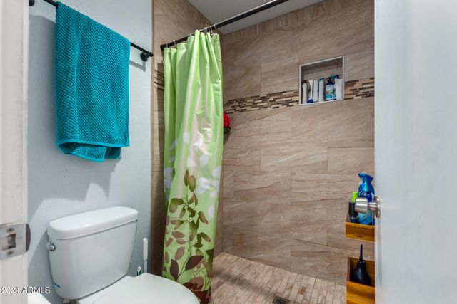 3422 N 12TH Place, Phoenix, AZ 85014