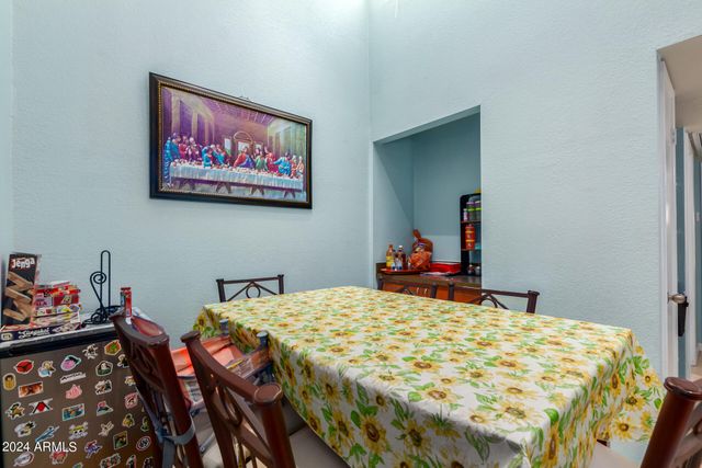 3422 N 12TH Place, Phoenix, AZ 85014