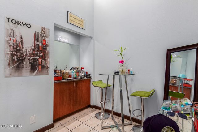 3422 N 12TH Place, Phoenix, AZ 85014