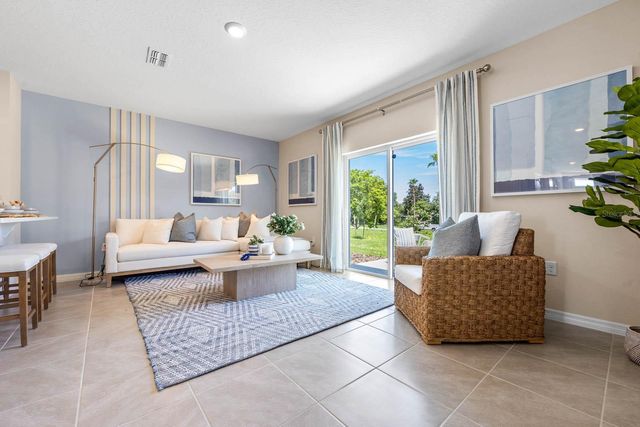 2937 CANARY AVENUE, Davenport, FL 33837