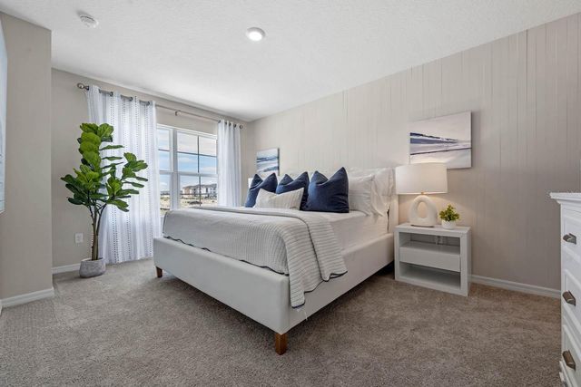 2937 CANARY AVENUE, Davenport, FL 33837