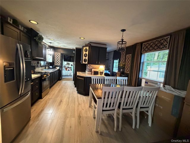 128 Winding Wood Road, Hopewell Junction, NY 12533