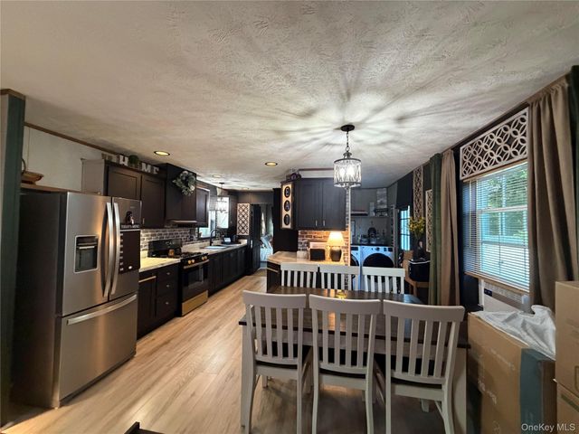 128 Winding Wood Road, Hopewell Junction, NY 12533