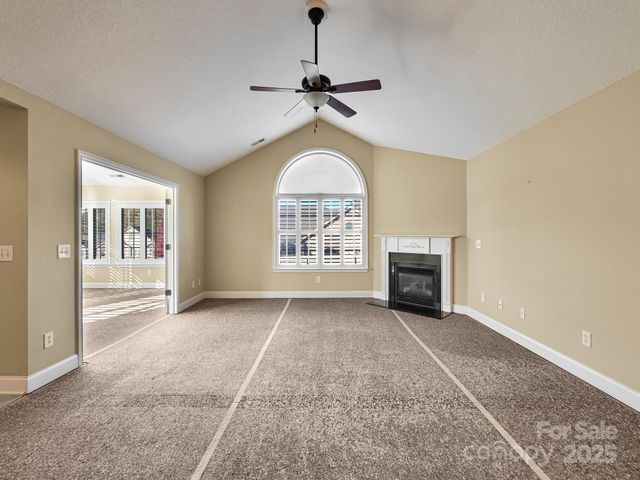 44 Braeburn Way, Flat Rock, NC 28731