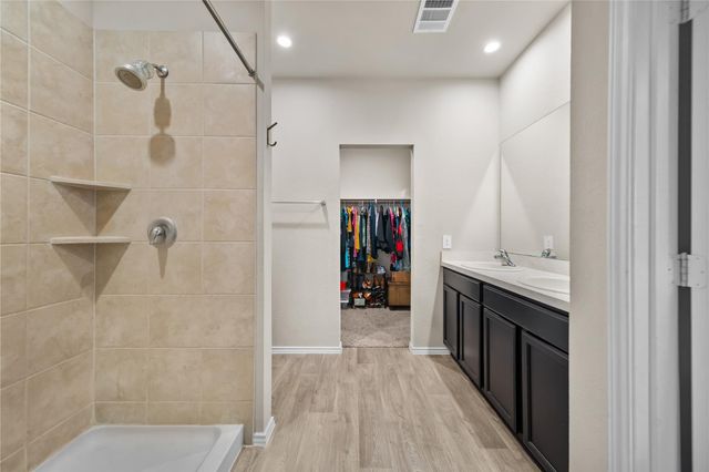 40607 Creekside Bluff Trail, Magnolia, TX 77354