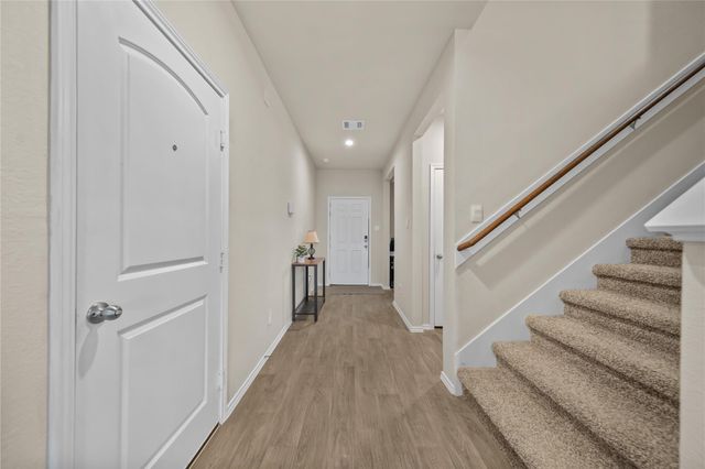 40607 Creekside Bluff Trail, Magnolia, TX 77354