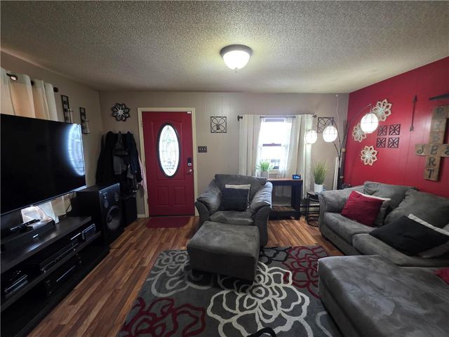 135 Railroad Street, Catasauqua Boro, PA 18032