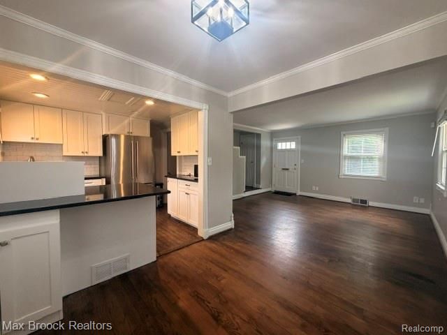 1682 Graefield Road, Birmingham, MI 48009