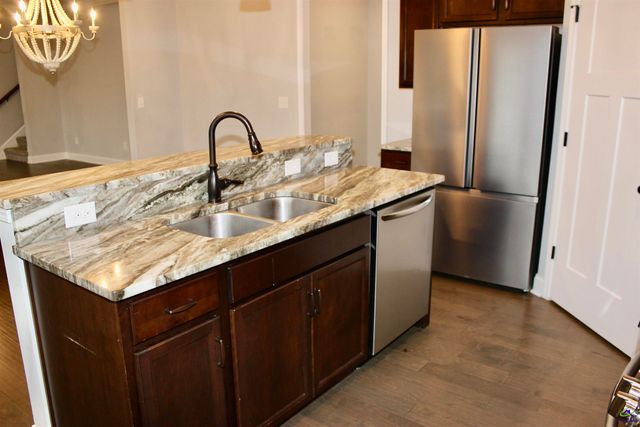 631 Samantha Brooke Way, Bonaire, GA 31005