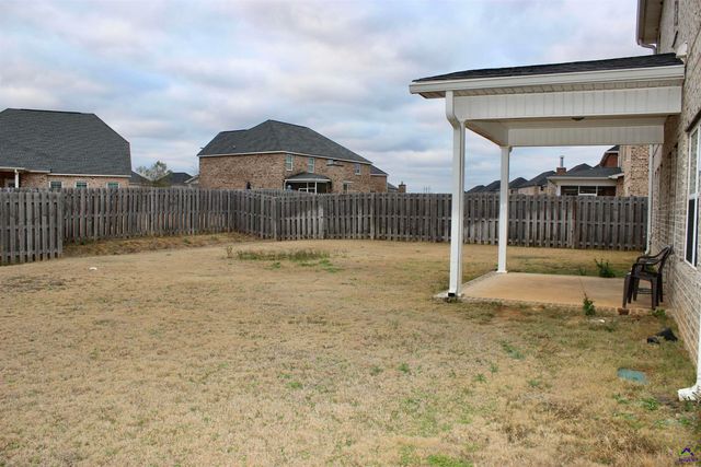 631 Samantha Brooke Way, Bonaire, GA 31005