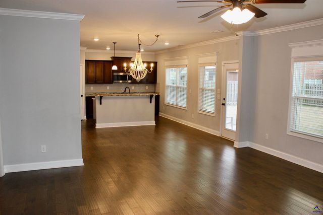 631 Samantha Brooke Way, Bonaire, GA 31005