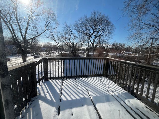 28 E 157th Street, Harvey, IL 60426