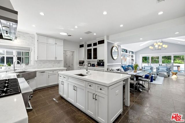 24317 Bridle Trail Road, Hidden Hills, CA 91302