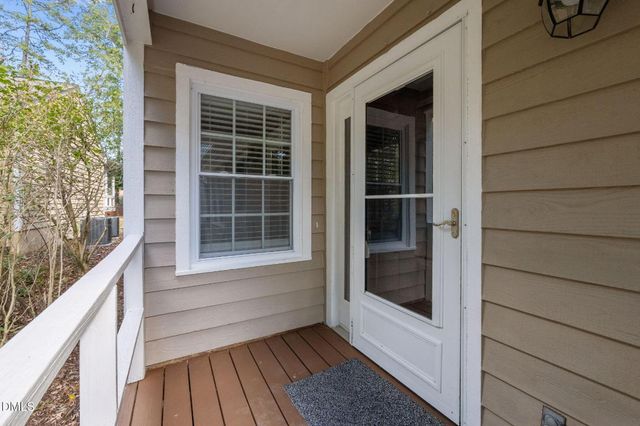 34 Clover Drive, Chapel Hill, NC 27517