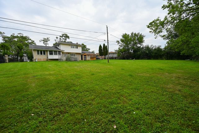 16417 Blair Lane, Oak Forest, IL 60452