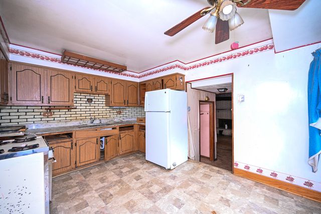 16417 Blair Lane, Oak Forest, IL 60452