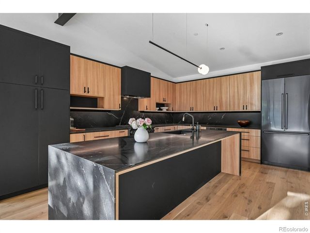 1160 Edinboro Drive, Boulder, CO 80305