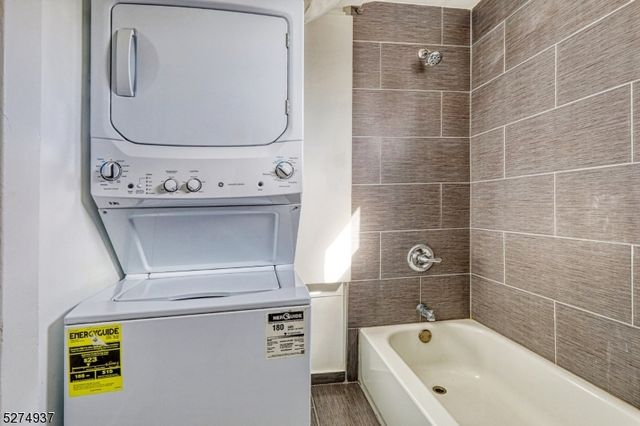 79 Belmont Ave, Garfield City, NJ 07026