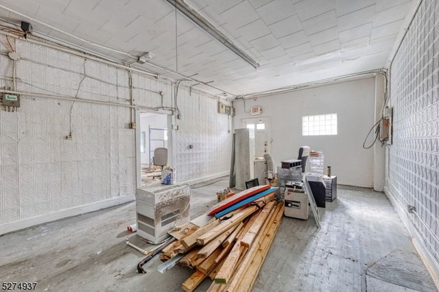 79 Belmont Ave, Garfield City, NJ 07026