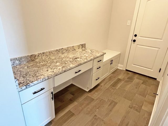 273 Woodcrest Drive, Stonewall, LA 71078