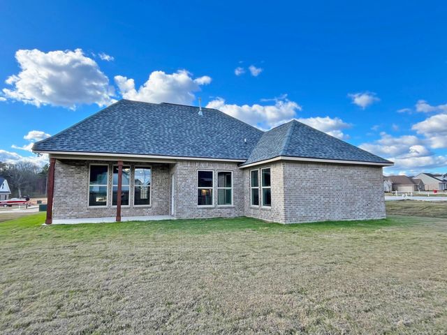 273 Woodcrest Drive, Stonewall, LA 71078