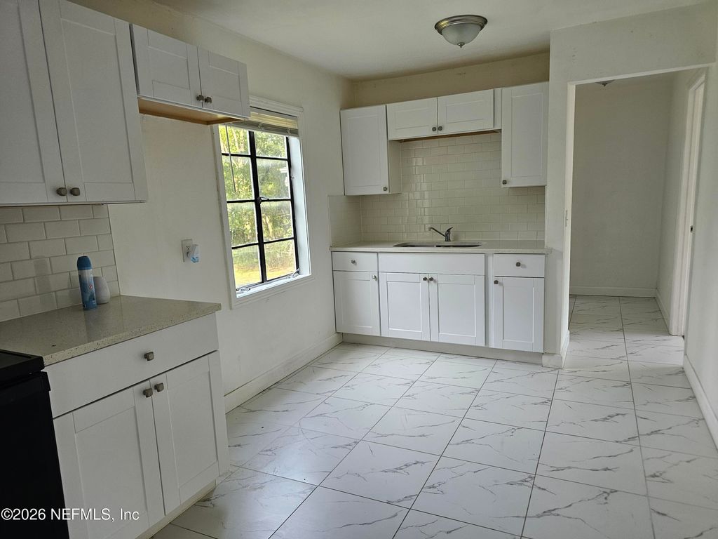 3129 LOWELL Avenue, Jacksonville, FL 32254