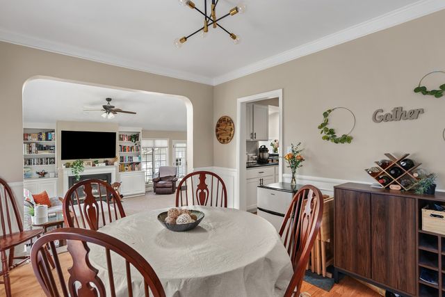 3008 E 18th Street, Davenport, IA 52803