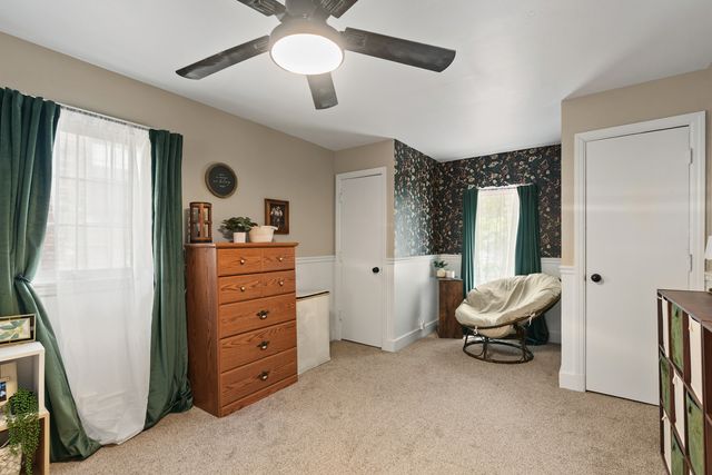 3008 E 18th Street, Davenport, IA 52803
