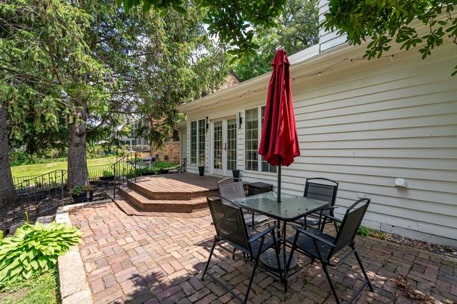 3008 E 18th Street, Davenport, IA 52803
