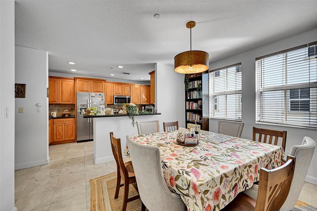 1614 NE 9th Street, Fort Lauderdale, FL 33304