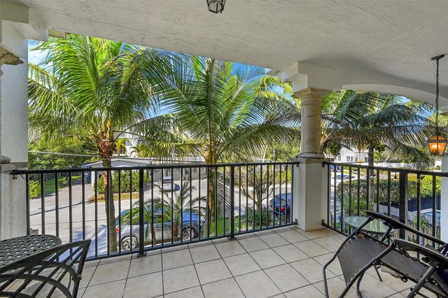 1614 NE 9th Street, Fort Lauderdale, FL 33304