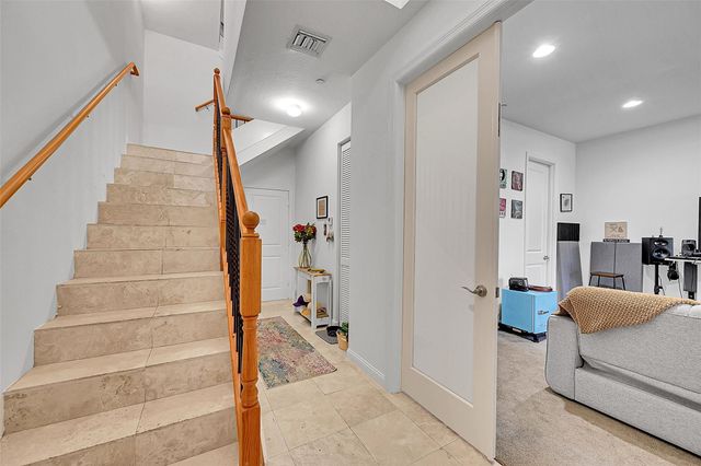 1614 NE 9th Street, Fort Lauderdale, FL 33304