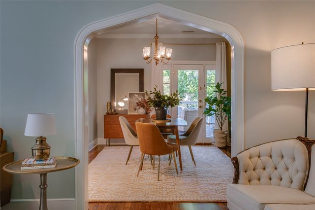 919 Salmon Drive, Dallas, TX 75208