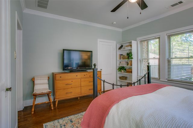 919 Salmon Drive, Dallas, TX 75208