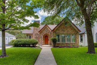 919 Salmon Drive, Dallas, TX 75208