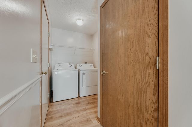 2557 Locksley Road, Grove City, OH 43123