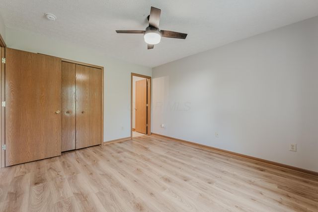 2557 Locksley Road, Grove City, OH 43123