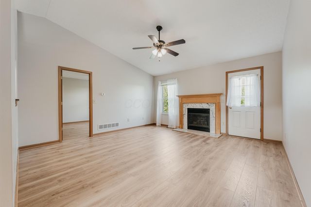 2557 Locksley Road, Grove City, OH 43123