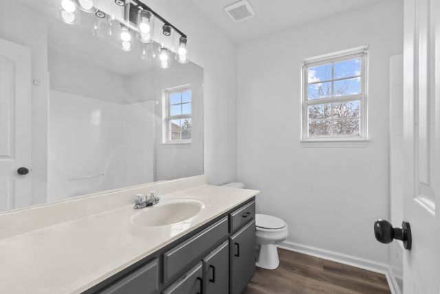 2628 Gold Valley Dr, Murfreesboro, TN 37130