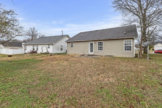 2628 Gold Valley Dr, Murfreesboro, TN 37130