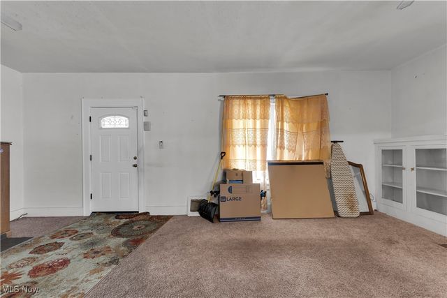 516 Whitney Avenue, Akron, OH 44306