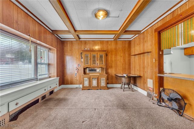 516 Whitney Avenue, Akron, OH 44306