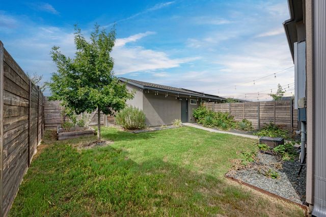 5408 Baythorne DR A, Austin, TX 78747