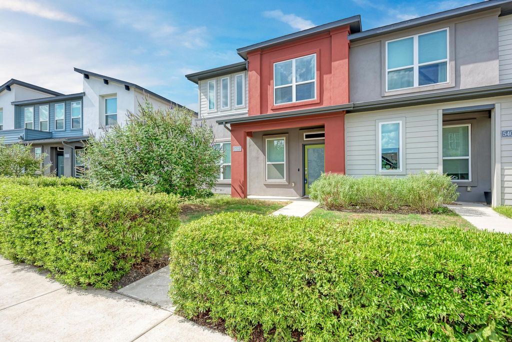 5408 Baythorne DR A, Austin, TX 78747